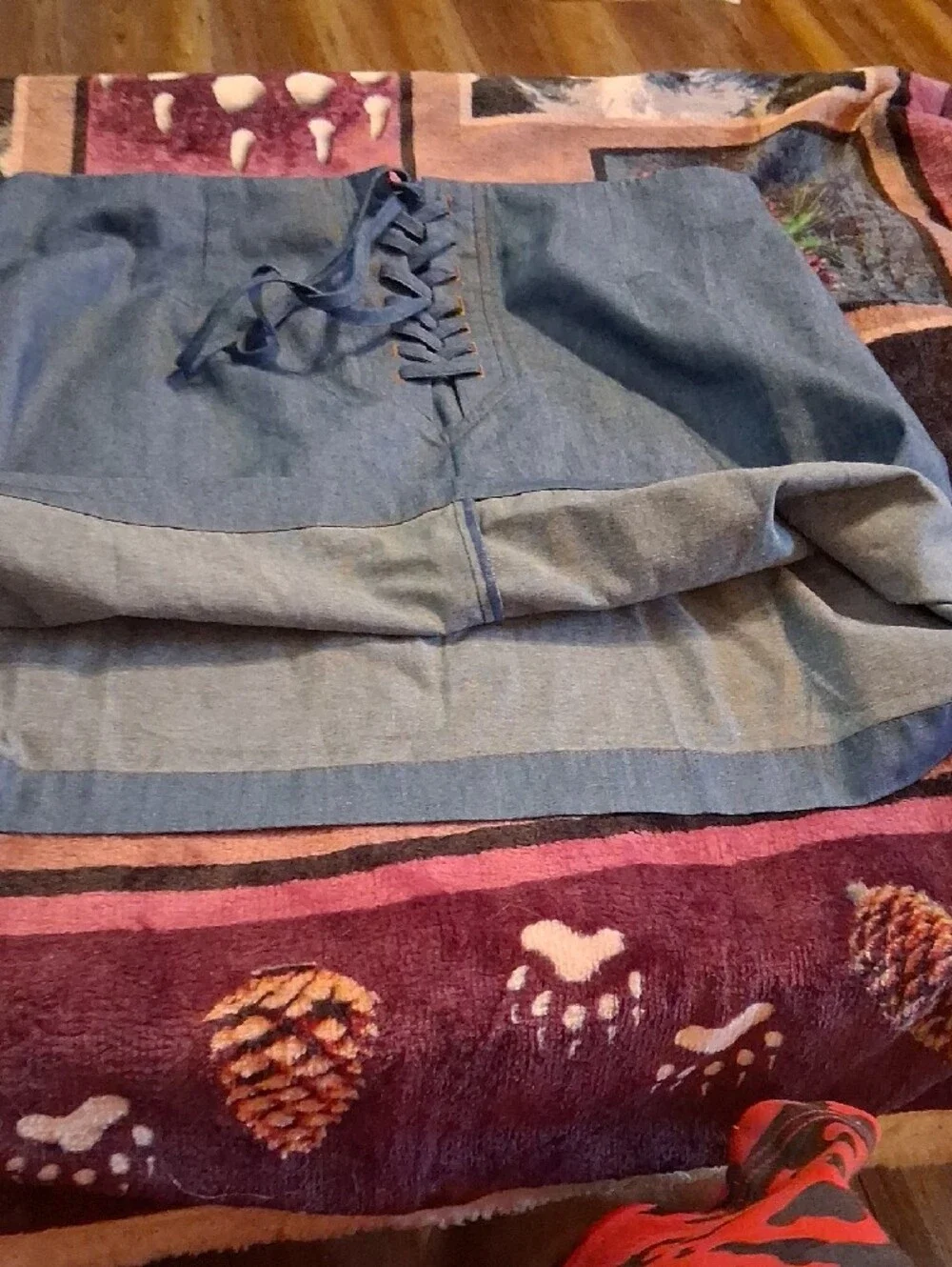 19 Cooper Chambray Lace-Up Mini Skirt - Blue